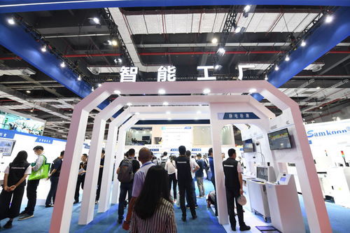 物流車 噴涂機器人 智能工廠生產(chǎn)線 百款尖端技術(shù)產(chǎn)品首發(fā)工博會